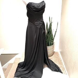 CELEB elegant maxi dress